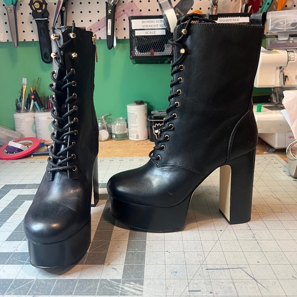 Michael Kors Natasha Lace Up Bootie - Picture 1 of 16